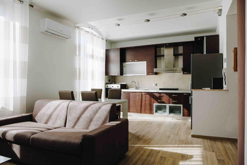 La Terra Del Mare Apartment La Spezia Bagian luar foto