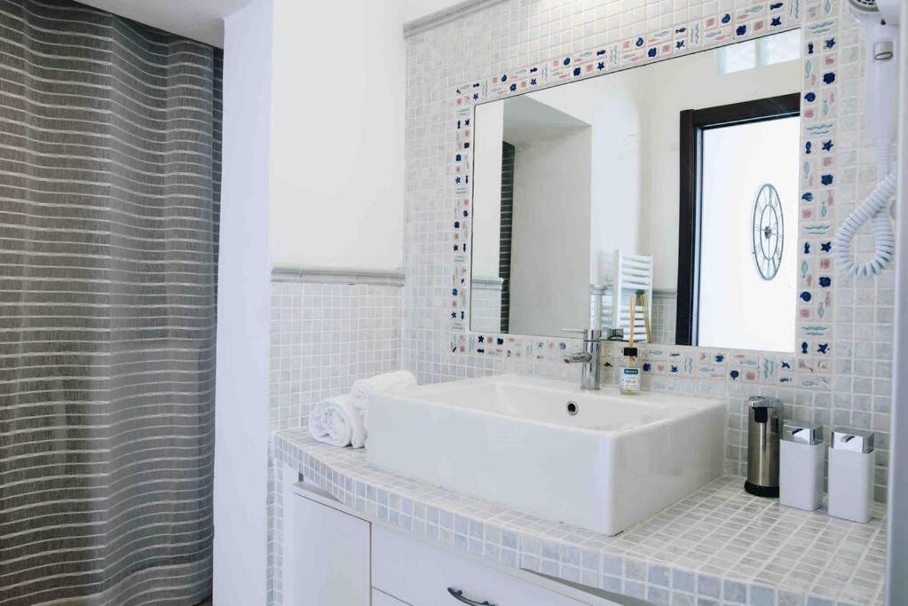 La Terra Del Mare Apartment La Spezia Bagian luar foto