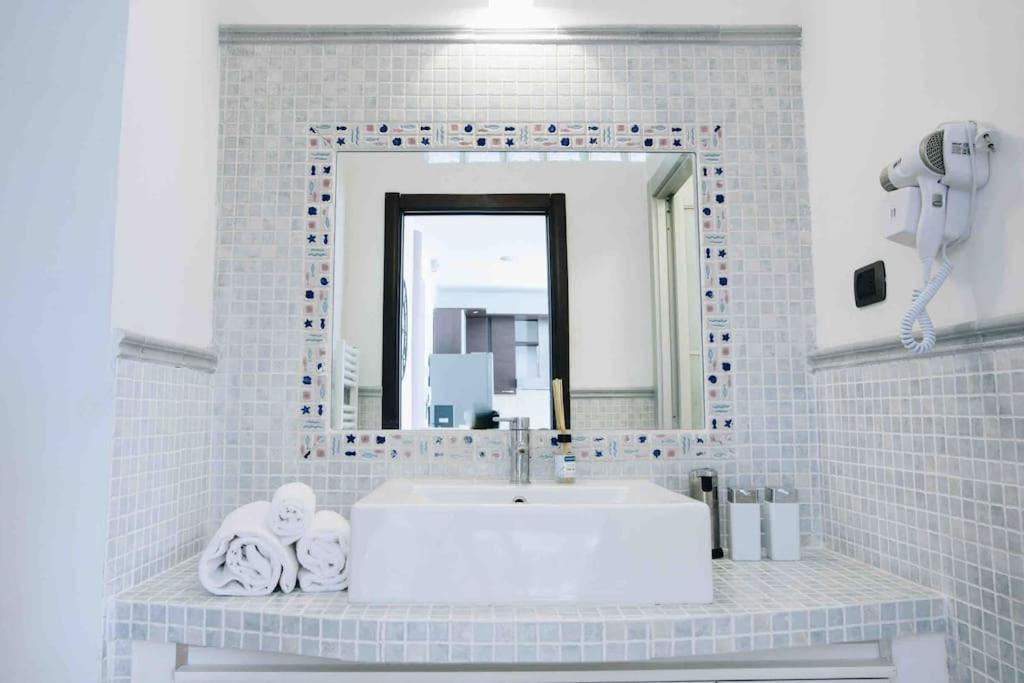 La Terra Del Mare Apartment La Spezia Bagian luar foto